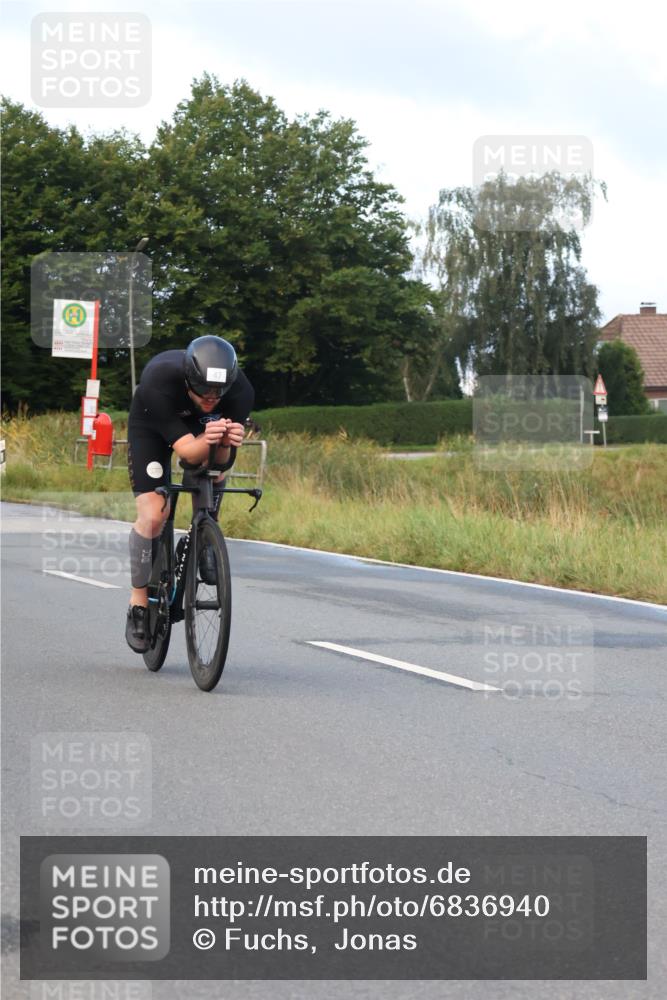 25.08.2024 - Elbe Triathlon Hamburg Fuchs,  Jonas http://msf.ph/oto/6836940 25.08.2024 08:47:35 Radfahren 47, 66 meine-sportfotos.de