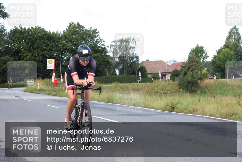 25.08.2024 - Elbe Triathlon Hamburg Fuchs,  Jonas http://msf.ph/oto/6837276 25.08.2024 08:49:14 Radfahren 107, 53 meine-sportfotos.de