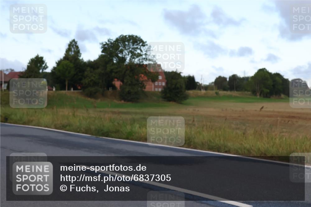 25.08.2024 - Elbe Triathlon Hamburg Fuchs,  Jonas http://msf.ph/oto/6837305 25.08.2024 08:49:14 Radfahren 107, 53 meine-sportfotos.de