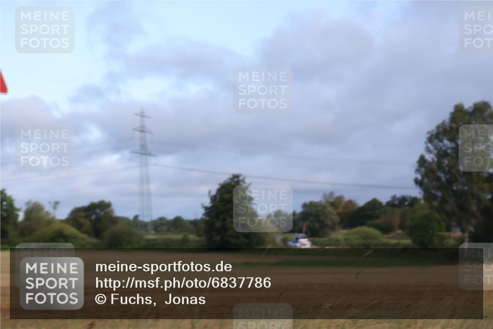 25.08.2024 - Elbe Triathlon Hamburg Fuchs,  Jonas http://msf.ph/oto/6837786 25.08.2024 08:51:23 Radfahren 106 meine-sportfotos.de