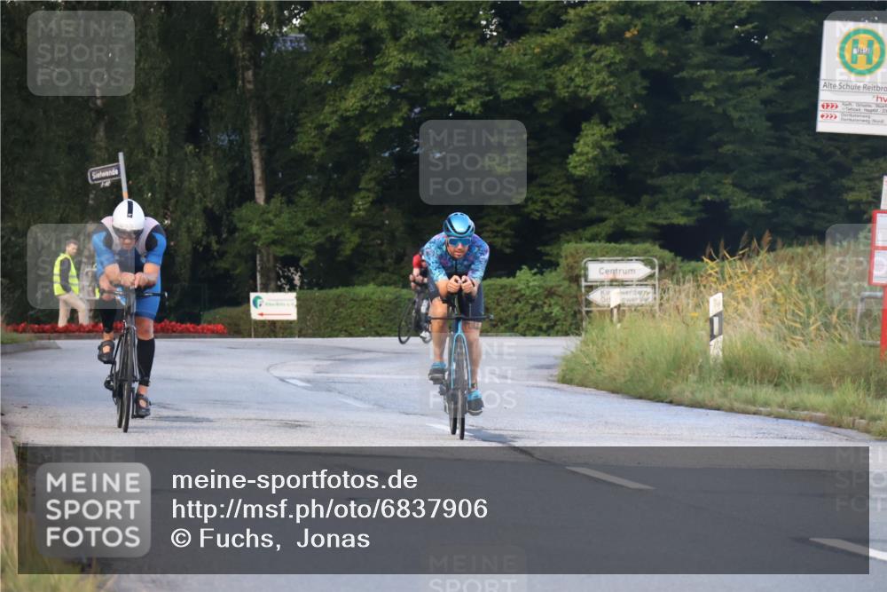 25.08.2024 - Elbe Triathlon Hamburg Fuchs,  Jonas http://msf.ph/oto/6837906 25.08.2024 08:52:37 Radfahren 71, 176 meine-sportfotos.de