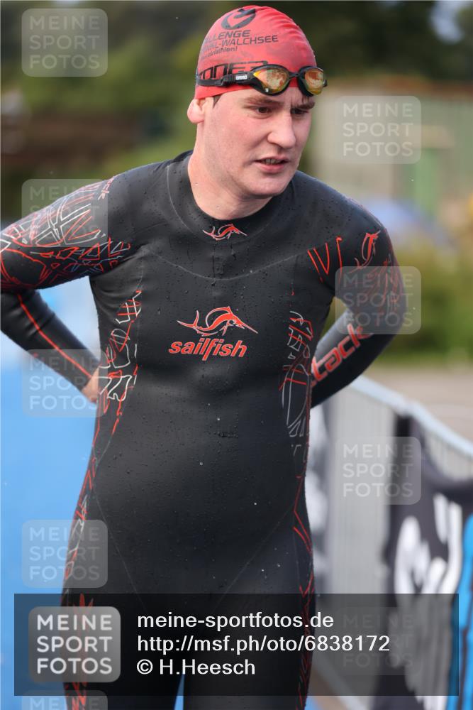 25.08.2024 - Elbe Triathlon Hamburg H.Heesch http://msf.ph/oto/6838172 25.08.2024 08:40:48 Schwimmen 62, 73, 107 meine-sportfotos.de