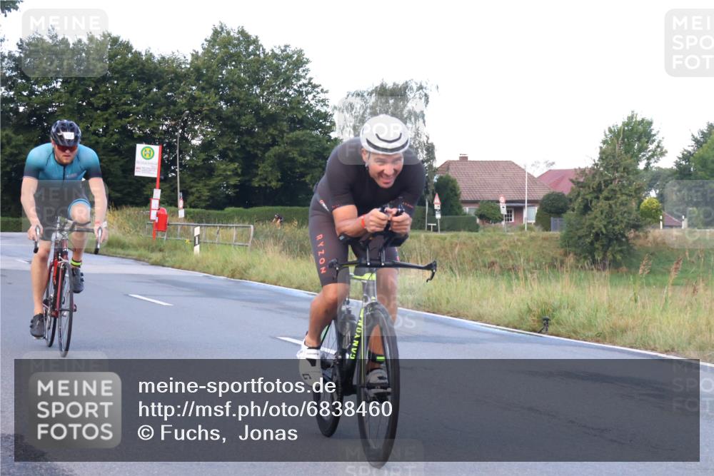 25.08.2024 - Elbe Triathlon Hamburg Fuchs,  Jonas http://msf.ph/oto/6838460 25.08.2024 08:53:19 Radfahren 38, 37, 172, 167 meine-sportfotos.de