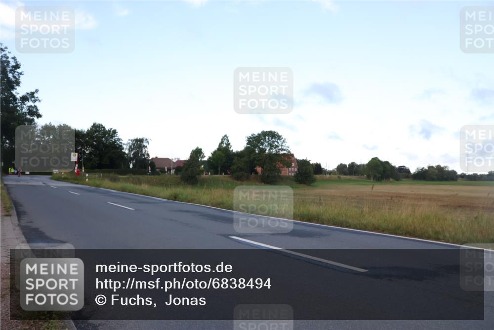 25.08.2024 - Elbe Triathlon Hamburg Fuchs,  Jonas http://msf.ph/oto/6838494 25.08.2024 08:53:21 Radfahren 37, 172, 167, 121 meine-sportfotos.de