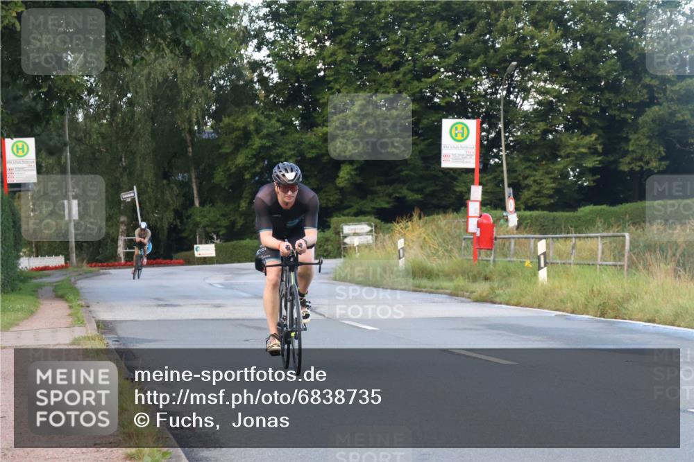 25.08.2024 - Elbe Triathlon Hamburg Fuchs,  Jonas http://msf.ph/oto/6838735 25.08.2024 08:53:46 Radfahren 161, 100 meine-sportfotos.de