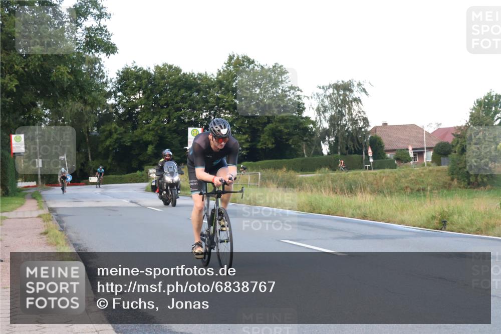 25.08.2024 - Elbe Triathlon Hamburg Fuchs,  Jonas http://msf.ph/oto/6838767 25.08.2024 08:53:47 Radfahren 161, 100 meine-sportfotos.de