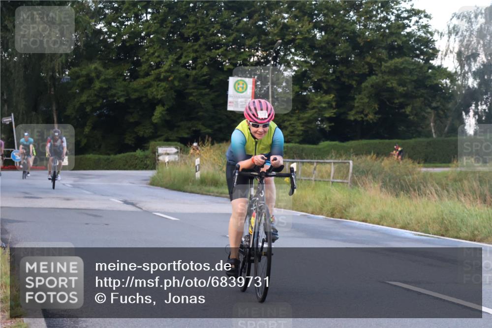 25.08.2024 - Elbe Triathlon Hamburg Fuchs,  Jonas http://msf.ph/oto/6839731 25.08.2024 08:55:11 Radfahren 184, 134, 157, 145, 168 meine-sportfotos.de