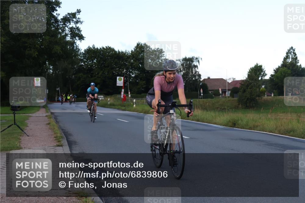 25.08.2024 - Elbe Triathlon Hamburg Fuchs,  Jonas http://msf.ph/oto/6839806 25.08.2024 08:55:16 Radfahren 134, 157, 145, 168, 95, 179 meine-sportfotos.de