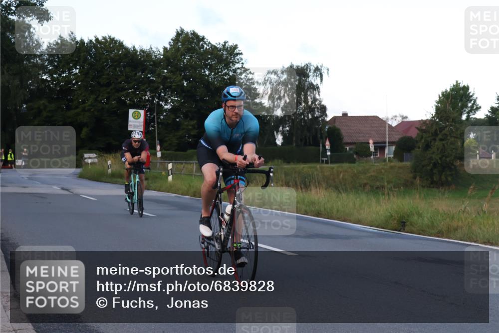 25.08.2024 - Elbe Triathlon Hamburg Fuchs,  Jonas http://msf.ph/oto/6839828 25.08.2024 08:55:18 Radfahren 157, 145, 168, 95, 179, 152, 160 meine-sportfotos.de