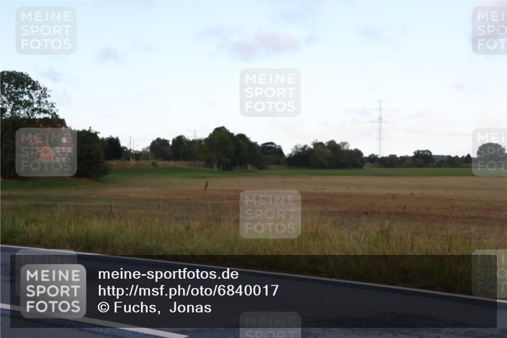 25.08.2024 - Elbe Triathlon Hamburg Fuchs,  Jonas http://msf.ph/oto/6840017 25.08.2024 08:55:34 Radfahren 198 meine-sportfotos.de