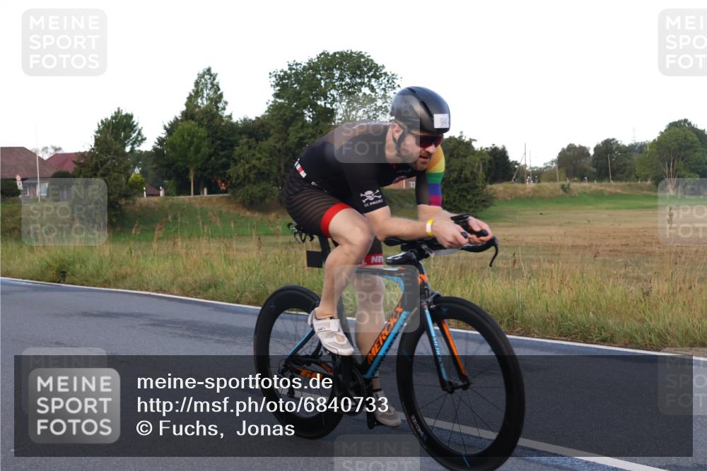 25.08.2024 - Elbe Triathlon Hamburg Fuchs,  Jonas http://msf.ph/oto/6840733 25.08.2024 08:56:52 Radfahren 150, 94, 46 meine-sportfotos.de