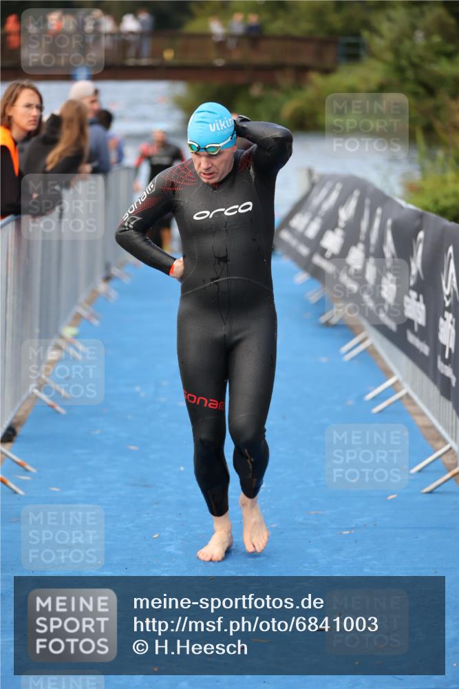 25.08.2024 - Elbe Triathlon Hamburg H.Heesch http://msf.ph/oto/6841003 25.08.2024 08:44:24 Schwimmen 80, 120, 124, 134, 139, 145, 152, 161, 166, 172, 186, 188, 197 meine-sportfotos.de