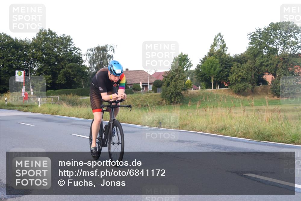 25.08.2024 - Elbe Triathlon Hamburg Fuchs,  Jonas http://msf.ph/oto/6841172 25.08.2024 08:57:21 Radfahren 193, 130, 74, 52, 61, 194, 138 meine-sportfotos.de