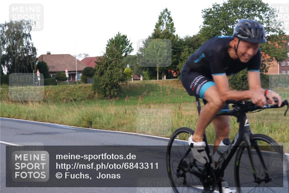 25.08.2024 - Elbe Triathlon Hamburg Fuchs,  Jonas http://msf.ph/oto/6843311 25.08.2024 09:00:36 Radfahren 163, 118, 63 meine-sportfotos.de