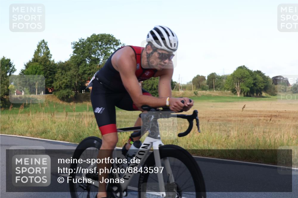 25.08.2024 - Elbe Triathlon Hamburg Fuchs,  Jonas http://msf.ph/oto/6843597 25.08.2024 09:01:25 Radfahren 85, 173 meine-sportfotos.de