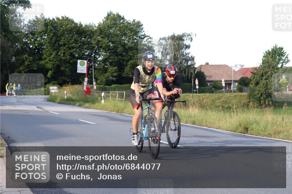 25.08.2024 - Elbe Triathlon Hamburg Fuchs,  Jonas http://msf.ph/oto/6844077 25.08.2024 09:02:15 Radfahren 239, 155 meine-sportfotos.de