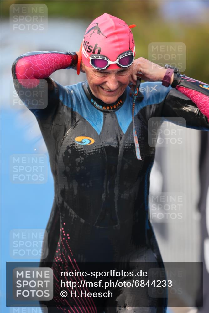 25.08.2024 - Elbe Triathlon Hamburg H.Heesch http://msf.ph/oto/6844233 25.08.2024 08:46:40 Schwimmen 113, 131, 138, 147, 150, 179, 198 meine-sportfotos.de