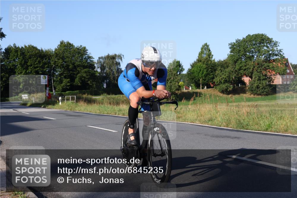 25.08.2024 - Elbe Triathlon Hamburg Fuchs,  Jonas http://msf.ph/oto/6845235 25.08.2024 09:06:04 Radfahren 50, 176 meine-sportfotos.de