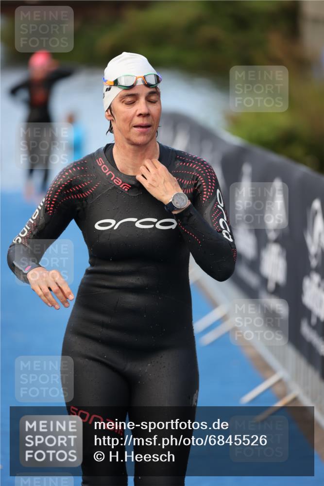25.08.2024 - Elbe Triathlon Hamburg H.Heesch http://msf.ph/oto/6845526 25.08.2024 08:47:42 Schwimmen 119, 122, 130, 136, 137, 144, 165, 181, 185 meine-sportfotos.de