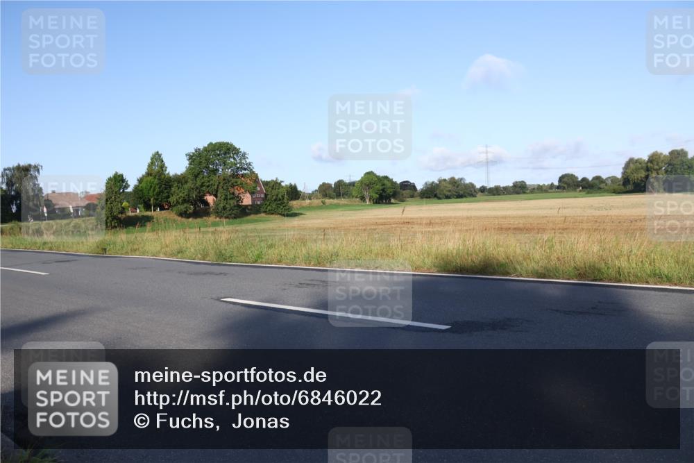 25.08.2024 - Elbe Triathlon Hamburg Fuchs,  Jonas http://msf.ph/oto/6846022 25.08.2024 09:07:31 Radfahren 203, 100, 298, 159, 316, 99 meine-sportfotos.de
