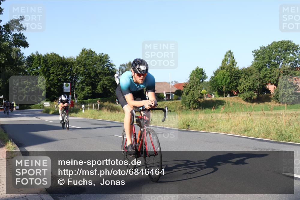 25.08.2024 - Elbe Triathlon Hamburg Fuchs,  Jonas http://msf.ph/oto/6846464 25.08.2024 09:08:11 Radfahren 34, 167, 274, 204, 275, 236 meine-sportfotos.de