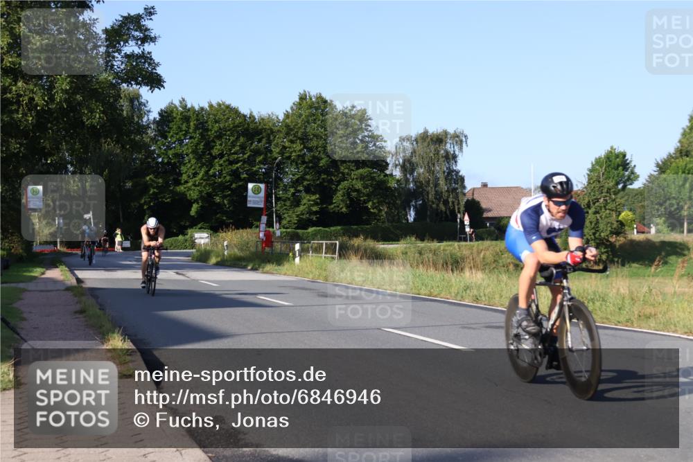 25.08.2024 - Elbe Triathlon Hamburg Fuchs,  Jonas http://msf.ph/oto/6846946 25.08.2024 09:08:49 Radfahren 91, 211, 205, 266, 179, 208, 110, 283 meine-sportfotos.de