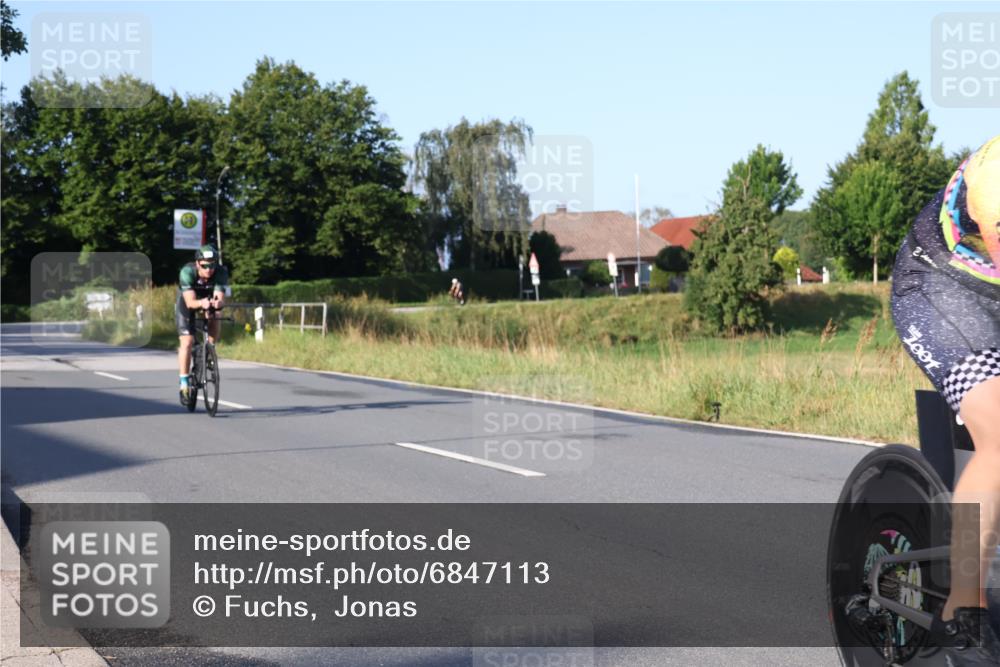 25.08.2024 - Elbe Triathlon Hamburg Fuchs,  Jonas http://msf.ph/oto/6847113 25.08.2024 09:09:03 Radfahren 84, 56, 209, 241, 310, 278 meine-sportfotos.de