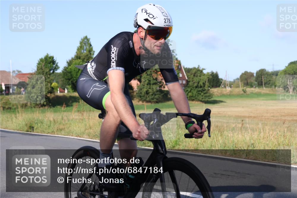 25.08.2024 - Elbe Triathlon Hamburg Fuchs,  Jonas http://msf.ph/oto/6847184 25.08.2024 09:09:09 Radfahren 241, 310, 278, 161, 105, 142 meine-sportfotos.de
