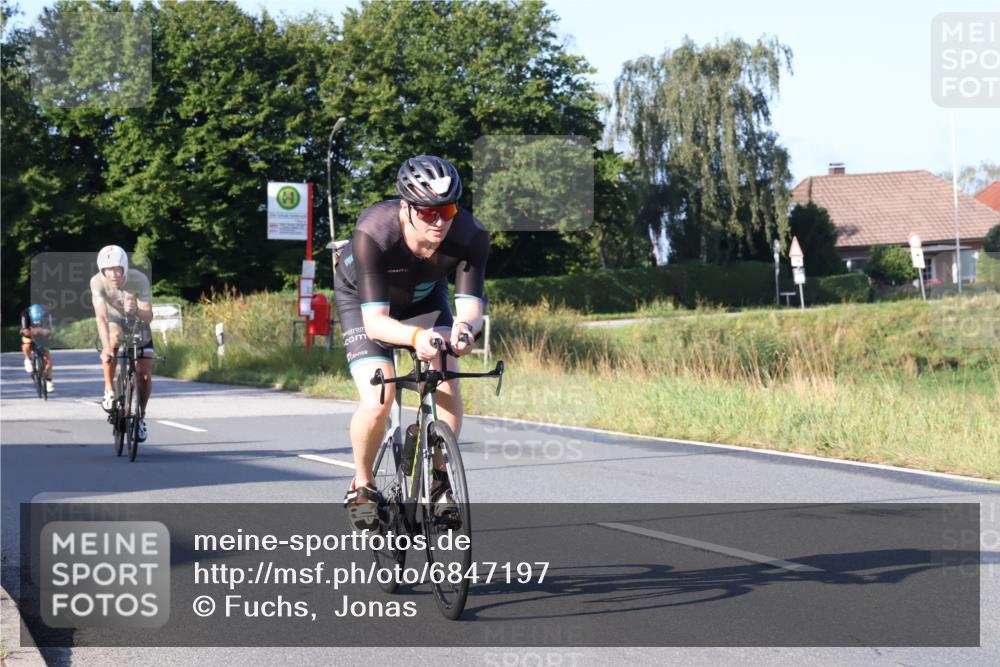 25.08.2024 - Elbe Triathlon Hamburg Fuchs,  Jonas http://msf.ph/oto/6847197 25.08.2024 09:09:12 Radfahren 278, 161, 105, 142, 261 meine-sportfotos.de