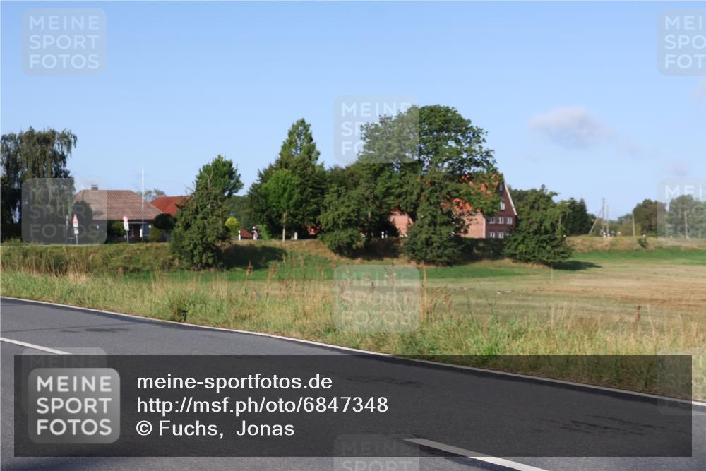 25.08.2024 - Elbe Triathlon Hamburg Fuchs,  Jonas http://msf.ph/oto/6847348 25.08.2024 09:09:20 Radfahren 142, 261, 121, 141, 46, 303 meine-sportfotos.de