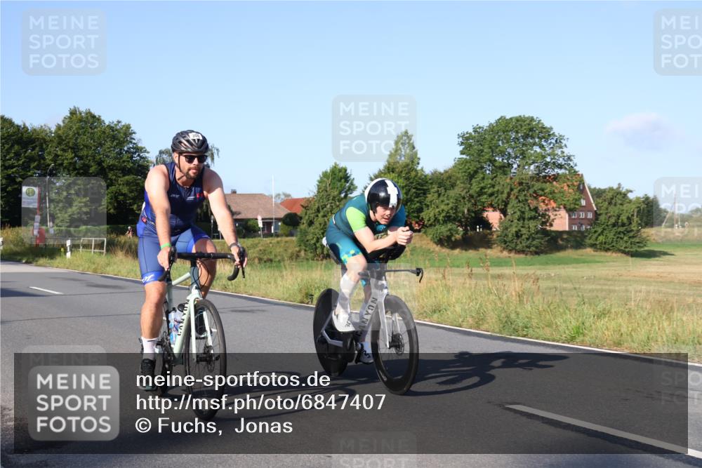 25.08.2024 - Elbe Triathlon Hamburg Fuchs,  Jonas http://msf.ph/oto/6847407 25.08.2024 09:09:23 Radfahren 261, 121, 141, 46, 303, 198 meine-sportfotos.de