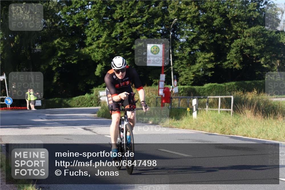 25.08.2024 - Elbe Triathlon Hamburg Fuchs,  Jonas http://msf.ph/oto/6847498 25.08.2024 09:09:34 Radfahren 198, 186 meine-sportfotos.de