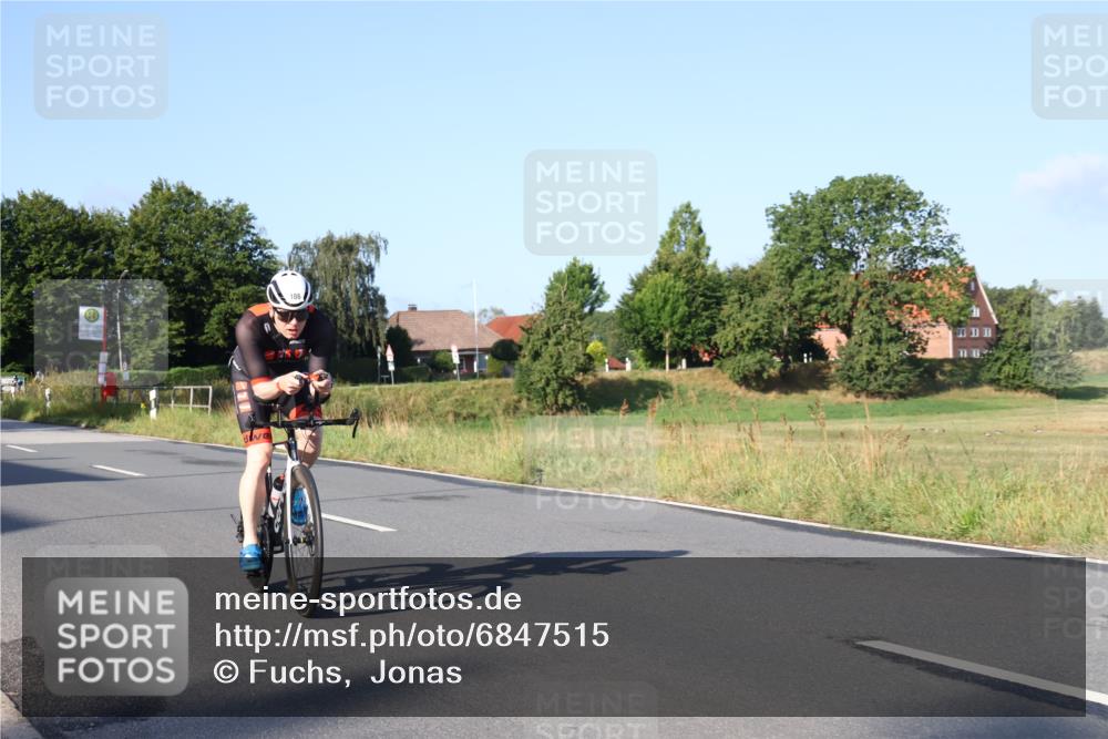 25.08.2024 - Elbe Triathlon Hamburg Fuchs,  Jonas http://msf.ph/oto/6847515 25.08.2024 09:09:34 Radfahren 198, 186 meine-sportfotos.de