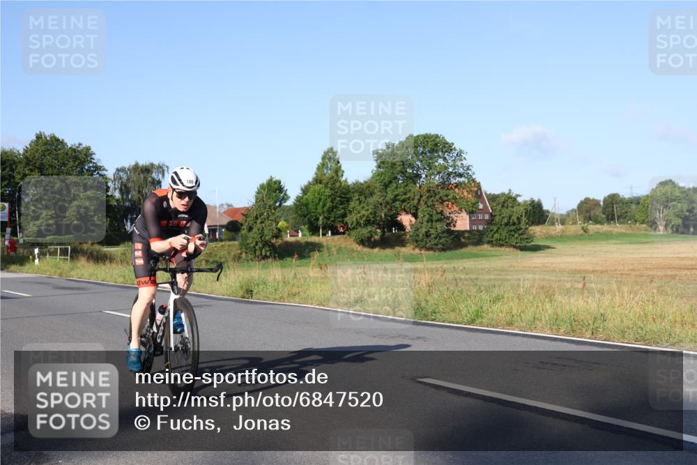 25.08.2024 - Elbe Triathlon Hamburg Fuchs,  Jonas http://msf.ph/oto/6847520 25.08.2024 09:09:35 Radfahren 198, 186 meine-sportfotos.de