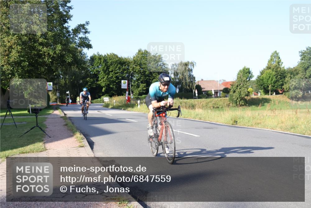 25.08.2024 - Elbe Triathlon Hamburg Fuchs,  Jonas http://msf.ph/oto/6847559 25.08.2024 09:09:43 Radfahren 160, 285, 237 meine-sportfotos.de