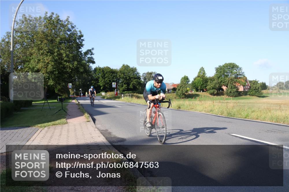 25.08.2024 - Elbe Triathlon Hamburg Fuchs,  Jonas http://msf.ph/oto/6847563 25.08.2024 09:09:43 Radfahren 160, 285, 237 meine-sportfotos.de