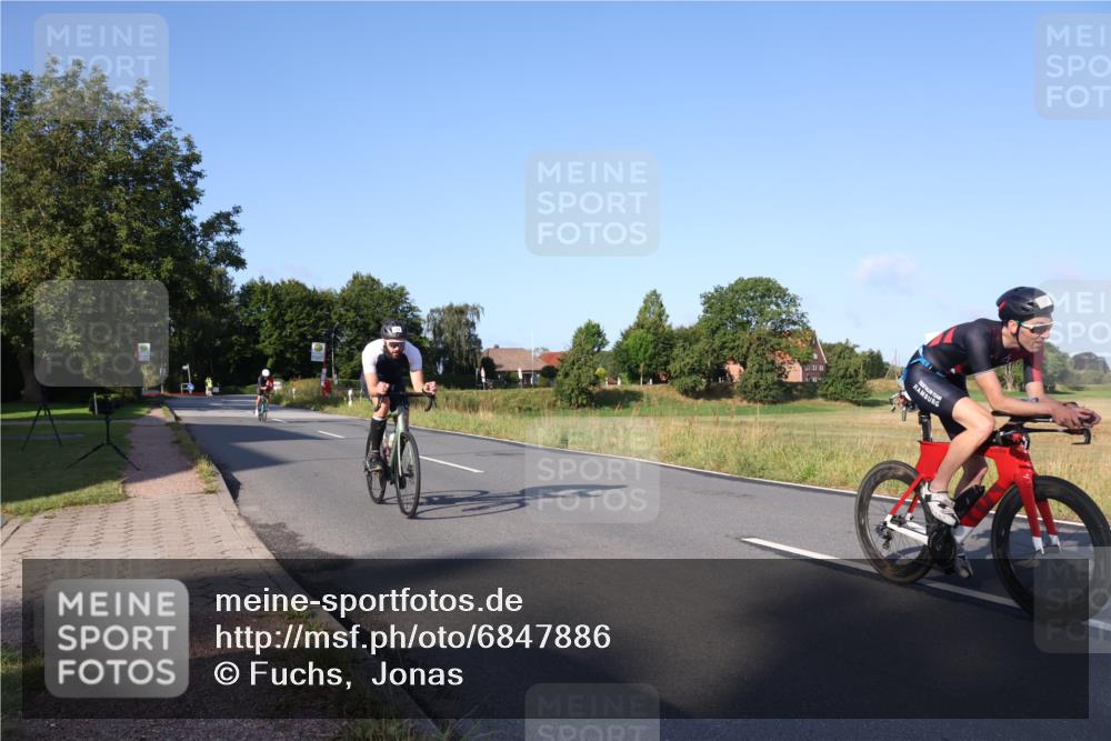 25.08.2024 - Elbe Triathlon Hamburg Fuchs,  Jonas http://msf.ph/oto/6847886 25.08.2024 09:10:10 Radfahren 95, 166, 64, 248, 60 meine-sportfotos.de