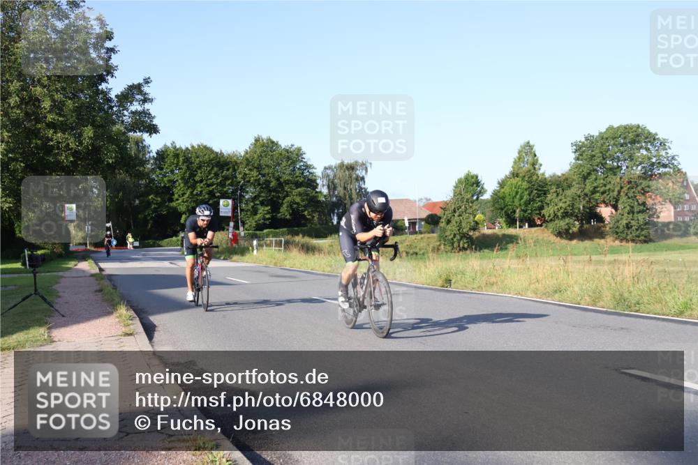 25.08.2024 - Elbe Triathlon Hamburg Fuchs,  Jonas http://msf.ph/oto/6848000 25.08.2024 09:10:21 Radfahren 35, 158, 258, 86 meine-sportfotos.de