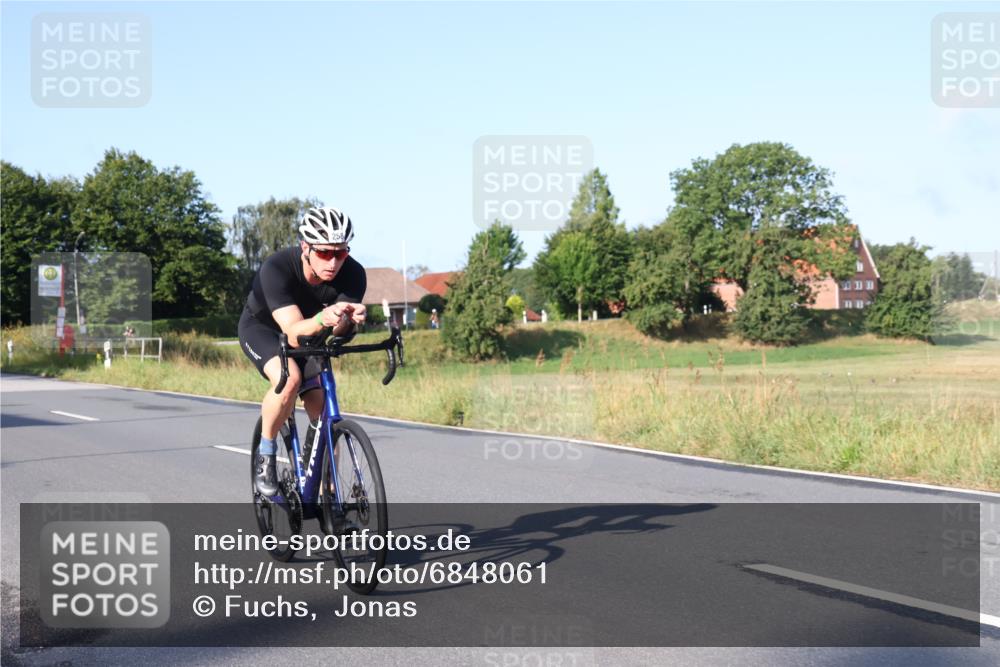 25.08.2024 - Elbe Triathlon Hamburg Fuchs,  Jonas http://msf.ph/oto/6848061 25.08.2024 09:10:25 Radfahren 35, 158, 258, 86 meine-sportfotos.de
