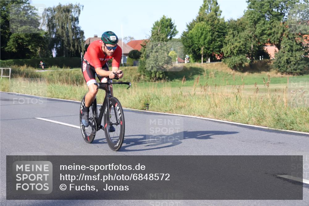 25.08.2024 - Elbe Triathlon Hamburg Fuchs,  Jonas http://msf.ph/oto/6848572 25.08.2024 09:11:01 Radfahren 238, 97, 284, 210 meine-sportfotos.de