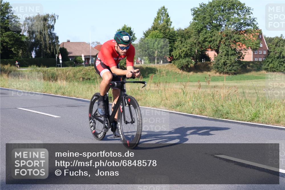 25.08.2024 - Elbe Triathlon Hamburg Fuchs,  Jonas http://msf.ph/oto/6848578 25.08.2024 09:11:01 Radfahren 238, 97, 284, 210 meine-sportfotos.de