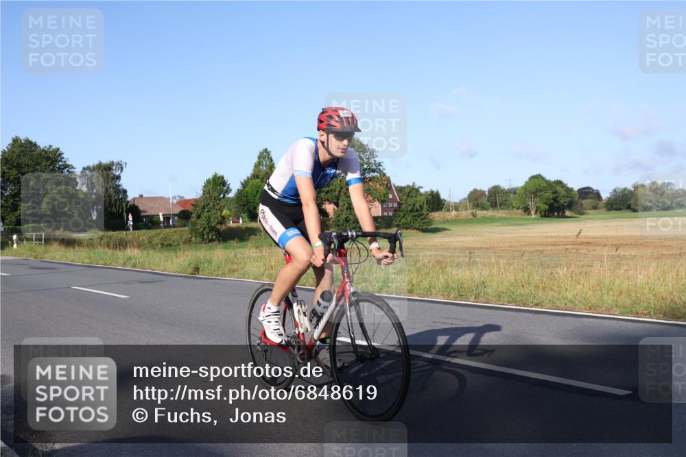 25.08.2024 - Elbe Triathlon Hamburg Fuchs,  Jonas http://msf.ph/oto/6848619 25.08.2024 09:11:04 Radfahren 284, 210 meine-sportfotos.de