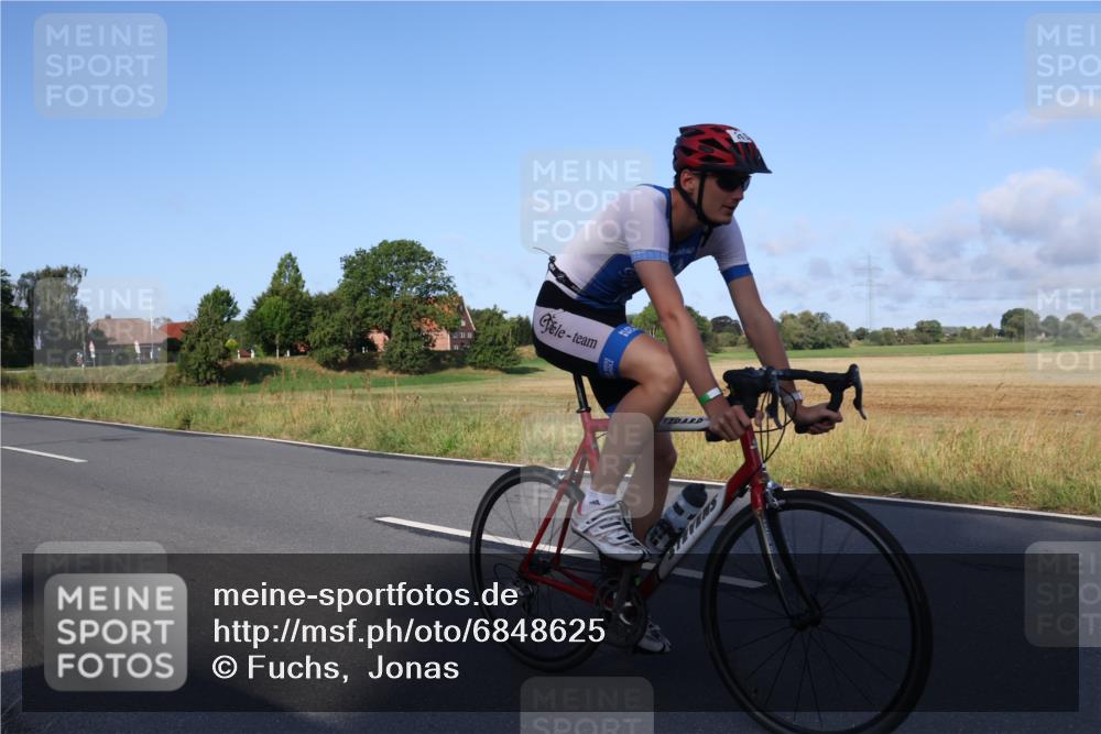 25.08.2024 - Elbe Triathlon Hamburg Fuchs,  Jonas http://msf.ph/oto/6848625 25.08.2024 09:11:04 Radfahren 284, 210 meine-sportfotos.de