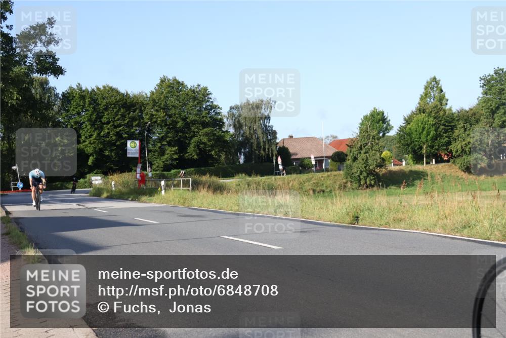 25.08.2024 - Elbe Triathlon Hamburg Fuchs,  Jonas http://msf.ph/oto/6848708 25.08.2024 09:11:13 Radfahren 134, 270, 47 meine-sportfotos.de