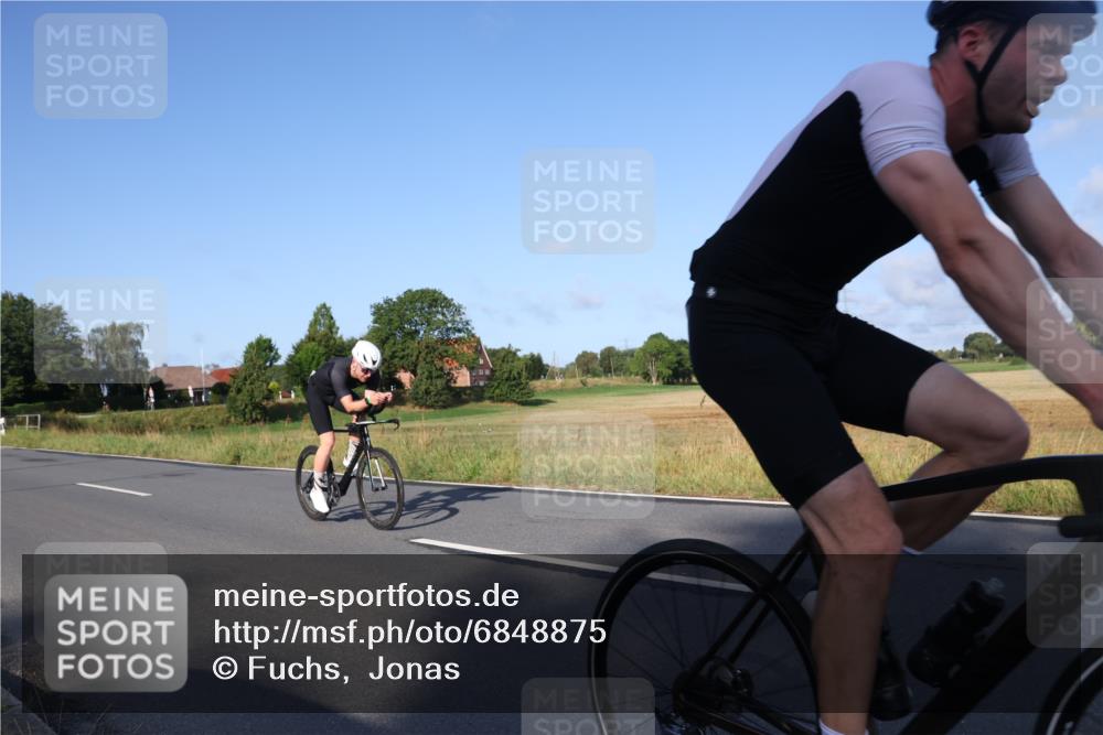25.08.2024 - Elbe Triathlon Hamburg Fuchs,  Jonas http://msf.ph/oto/6848875 25.08.2024 09:11:25 Radfahren 318, 226, 58 meine-sportfotos.de