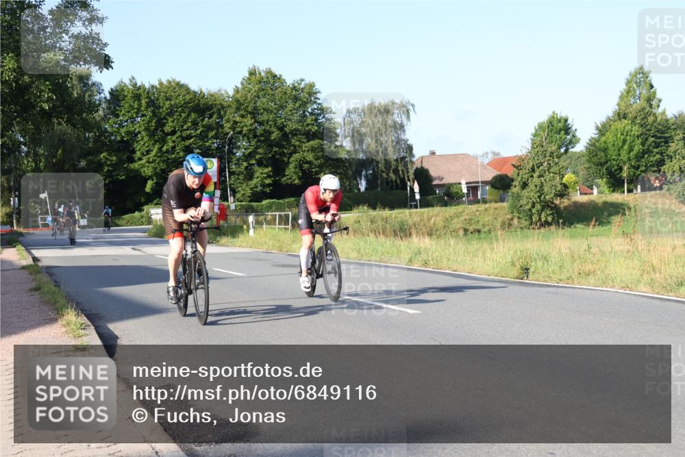 25.08.2024 - Elbe Triathlon Hamburg Fuchs,  Jonas http://msf.ph/oto/6849116 25.08.2024 09:11:42 Radfahren 293, 193, 87, 52, 157, 252, 168 meine-sportfotos.de