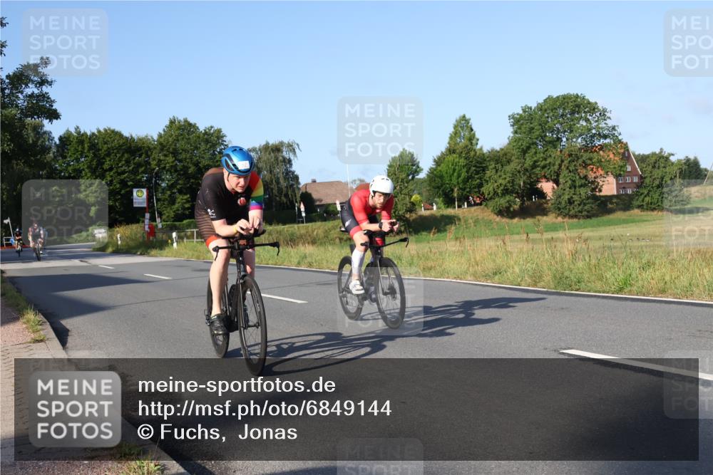 25.08.2024 - Elbe Triathlon Hamburg Fuchs,  Jonas http://msf.ph/oto/6849144 25.08.2024 09:11:42 Radfahren 293, 193, 87, 52, 157, 252, 168 meine-sportfotos.de