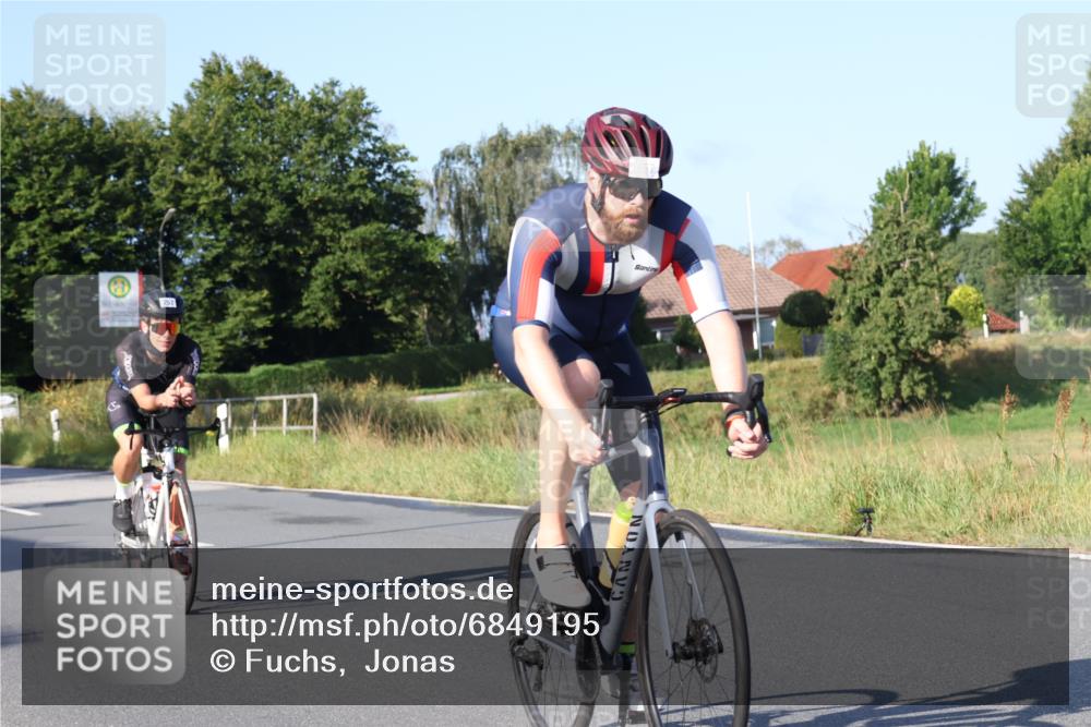 25.08.2024 - Elbe Triathlon Hamburg Fuchs,  Jonas http://msf.ph/oto/6849195 25.08.2024 09:11:46 Radfahren 87, 52, 157, 252, 168, 235 meine-sportfotos.de