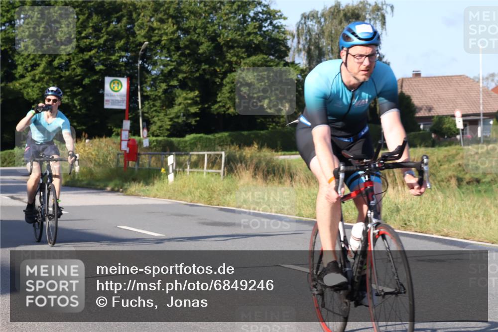 25.08.2024 - Elbe Triathlon Hamburg Fuchs,  Jonas http://msf.ph/oto/6849246 25.08.2024 09:11:48 Radfahren 157, 252, 168, 235, 217 meine-sportfotos.de