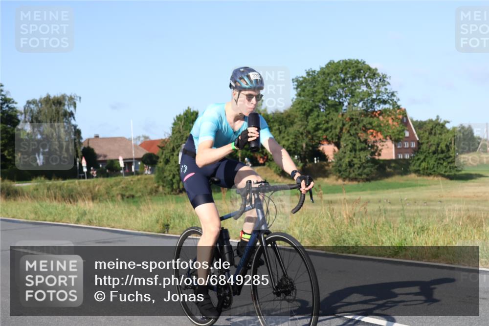 25.08.2024 - Elbe Triathlon Hamburg Fuchs,  Jonas http://msf.ph/oto/6849285 25.08.2024 09:11:50 Radfahren 157, 252, 168, 235, 217, 244 meine-sportfotos.de